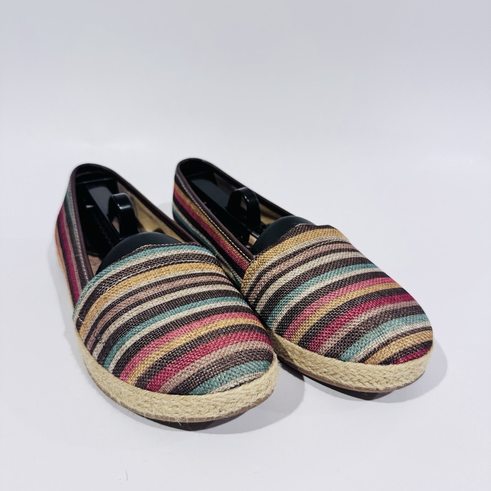 Born Concepts‎ BOC Striped Espadrille Flats Slip On Shoes Women's Size 8 EUC